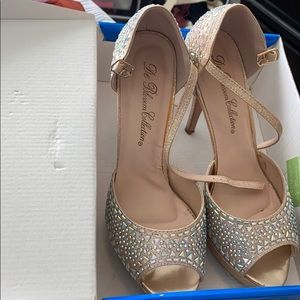 Peeped toe glitter / diamond heels